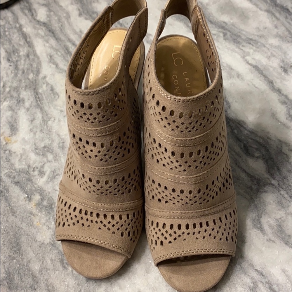Lauren Conrad Taupe Open Toe Booties size 6